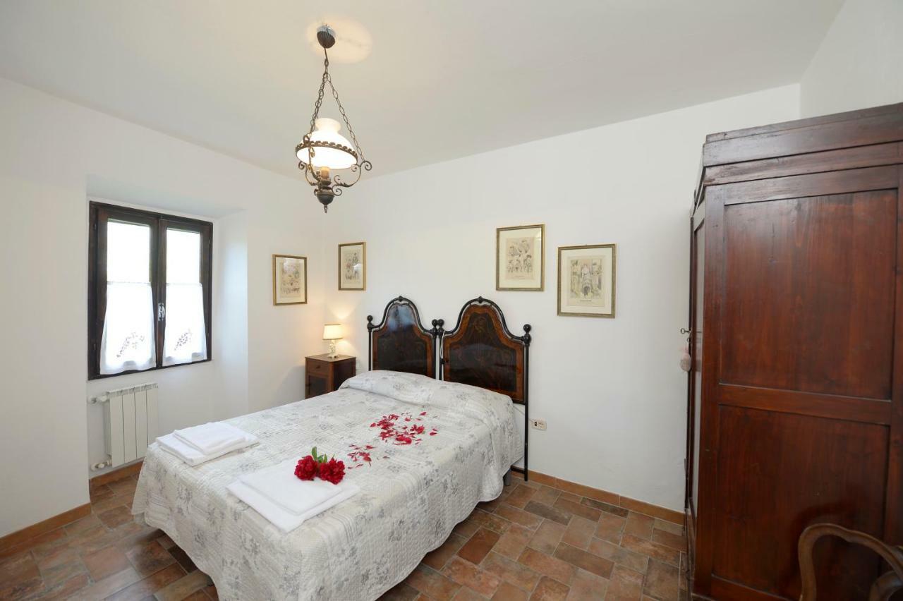 Casa Vacanze Podere Ugolini Ронта Экстерьер фото